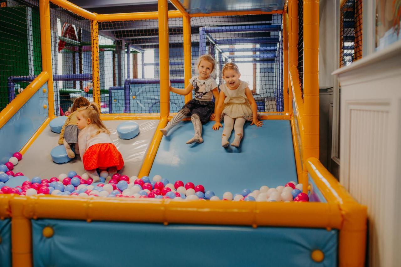 Hotel Colnus Kolno  Екстер'єр фото