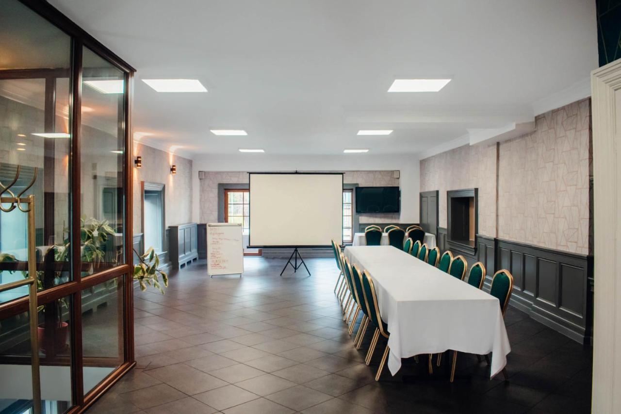 Hotel Colnus Kolno  Екстер'єр фото