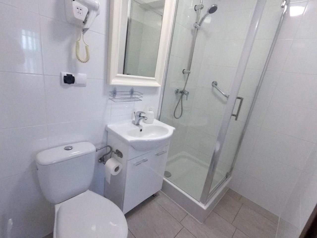 Hotel Colnus Kolno  Екстер'єр фото